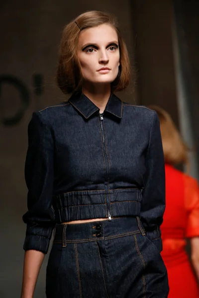 Look 56
